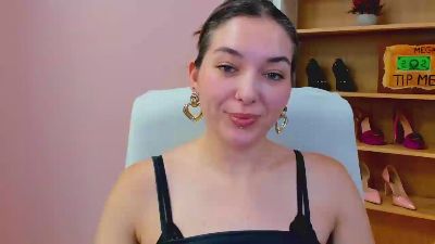 MeganPleasure live cam on Cam4