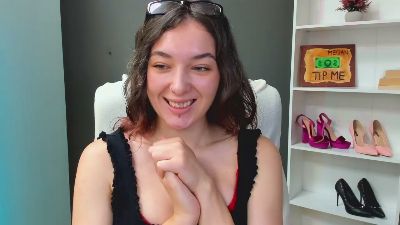 MeganPleasure live cam on Cam4