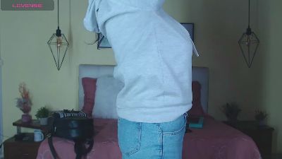 Megan_05_ live cam on Cam4