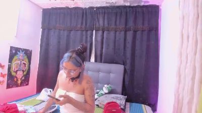 Megan_Miles02 live cam on Cam4