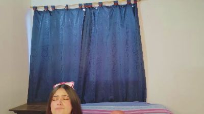 Megan_Moon24 live cam on Cam4