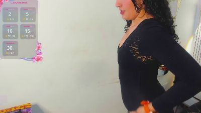 Megan_Reeves live cam on Cam4