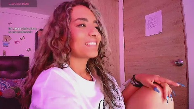 Megan_collins1 live cam on Cam4