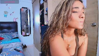 Megan_collins1 live cam on Cam4