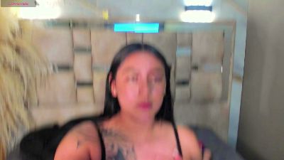 Megara_25 live cam on Cam4