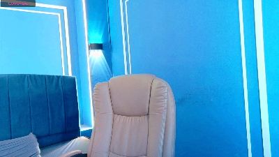 Megara_25 live cam on Cam4