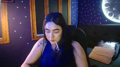 Megara_25 live cam on Cam4