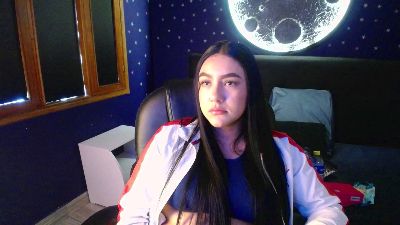 Megara_25 live cam on Cam4