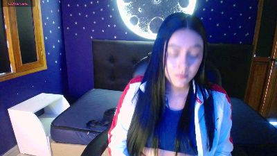 Megara_25 live cam on Cam4