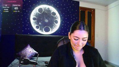 Megara_25 live cam on Cam4