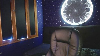 Megara_25 live cam on Cam4