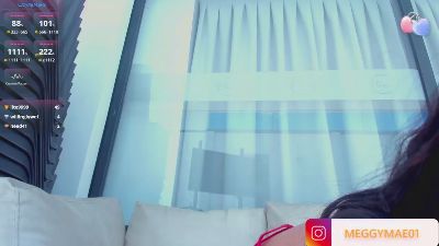 Meggy_Mae live cam on Cam4
