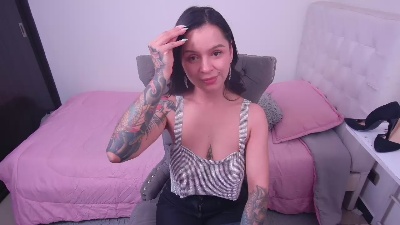 Meghan_69 live cam on Cam4