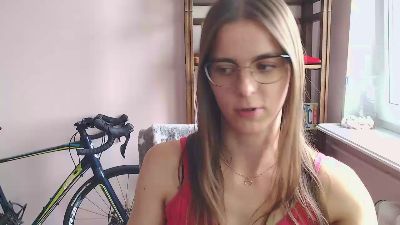 Megi_Sensual live cam on Cam4