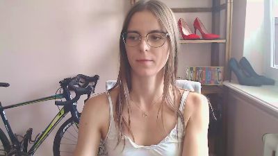 Megi_Sensual live cam on Cam4