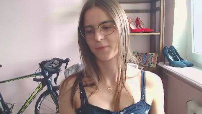 Megi_Sensual live cam on Cam4