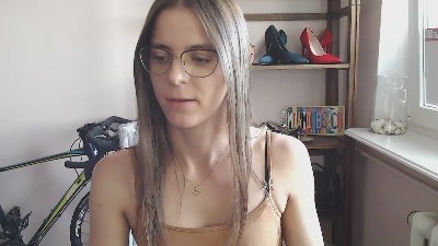 Megi_Sensual live cam on Cam4