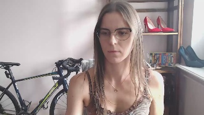 Megi_Sensual live cam on Cam4