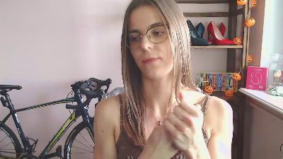 Megi_Sensual live cam on Cam4