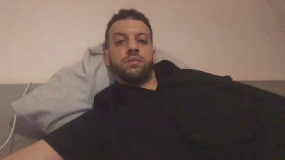 Mehdi2m01 live cam on Cam4
