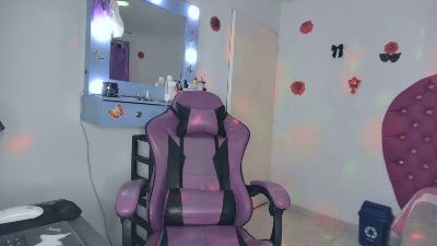Meily_clark live cam on Cam4