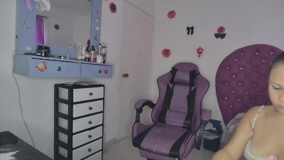 Meily_clark live cam on Cam4