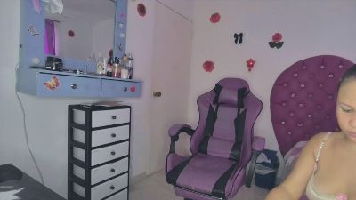 Meily_clark live cam on Cam4