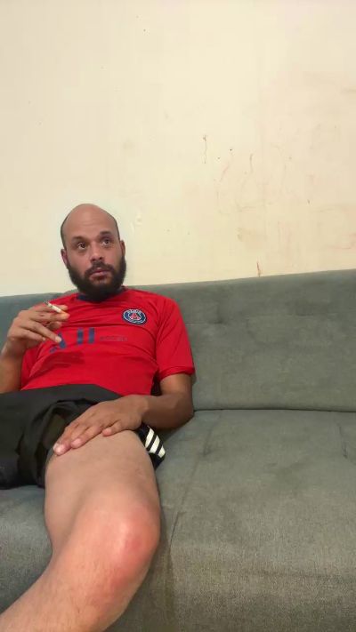 Mel03700 live cam on Cam4