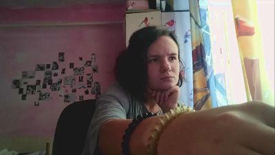 MelaniDaigre live cam on Cam4