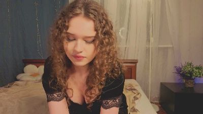 MelaniaDelucchi live cam on Cam4
