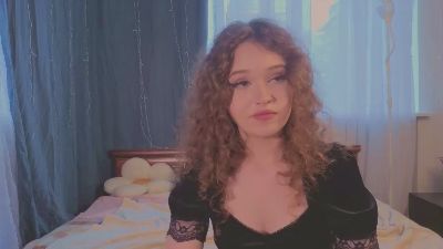 MelaniaDelucchi live cam on Cam4
