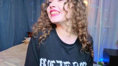 MelaniaDelucchi live cam on Cam4