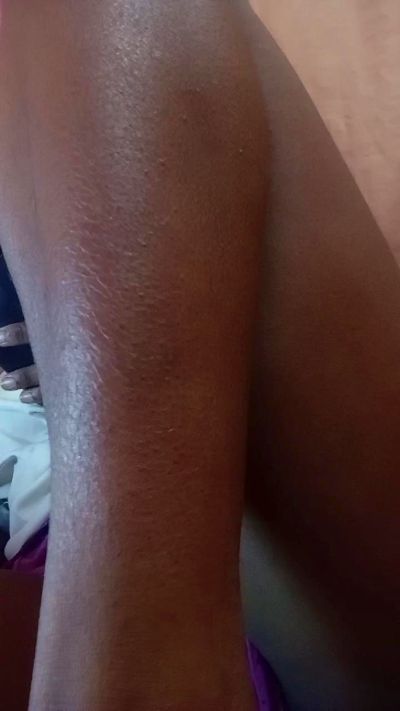Melanie33 live cam on Cam4