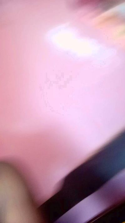 Melanie33 live cam on Cam4