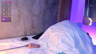 MelanyHolsen live cam on Cam4