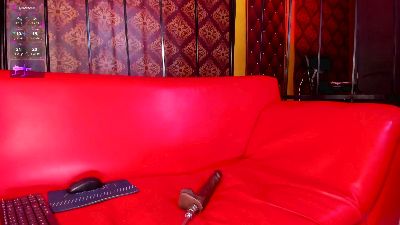 MelanyHolsen live cam on Cam4