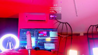 MelanyHolsen live cam on Cam4