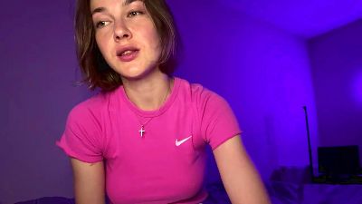 MelanyVranich live cam on Cam4