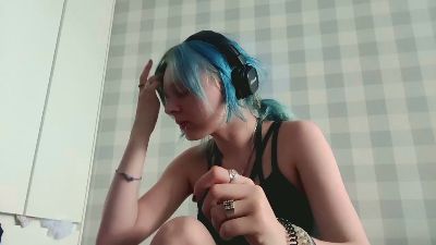 MelbaTanon live cam on Cam4