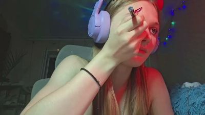 MeldaBoghosian live cam on Cam4