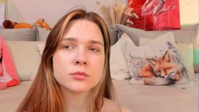 Melenamiles live cam on Cam4