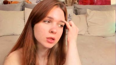 Melenamiles live cam on Cam4