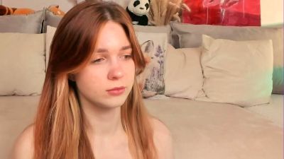 Melenamiles live cam on Cam4