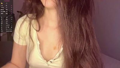 MeliaHarner live cam on Cam4