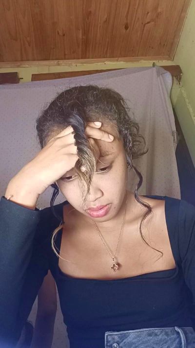 Melianah live cam on Cam4