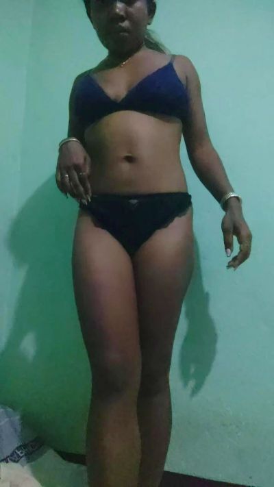 Profile and Statistics for Melie5 on Cam4