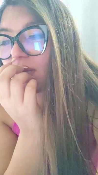 Meliixxx live cam on Cam4
