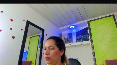 Melisa_21x live cam on Cam4