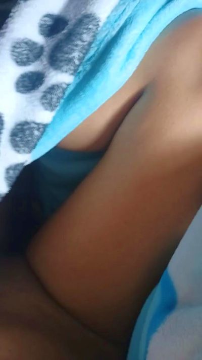 Melissa23 live cam on Cam4