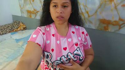Melissagame live cam on Cam4